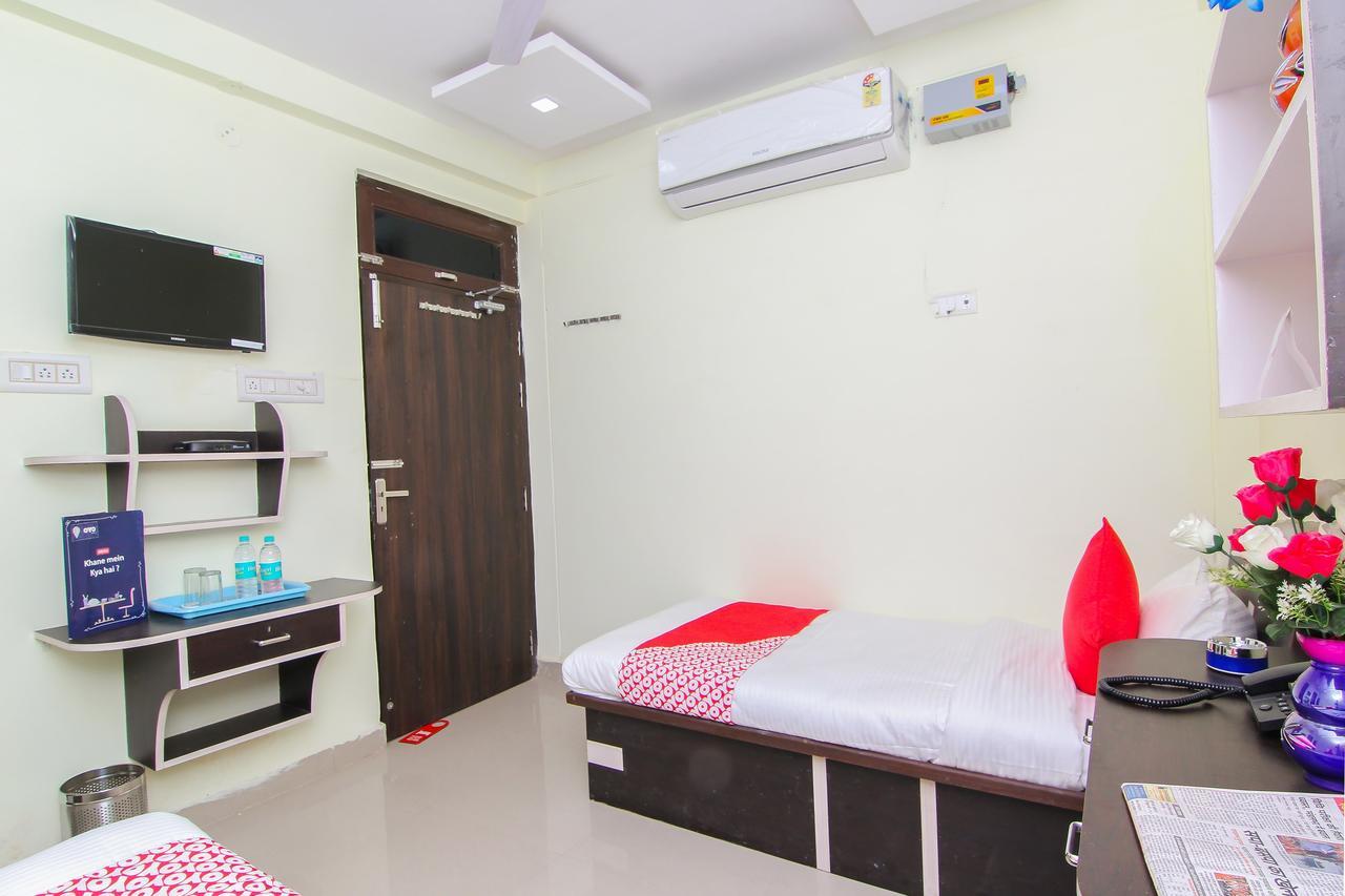 Oyo 12446 Shree Sai Guest House Prayagraj Esterno foto